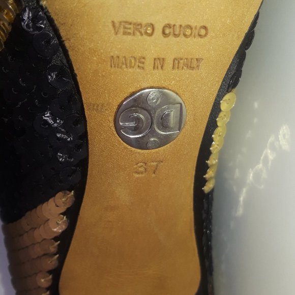 D&G Black and Gold Sequin Pumps - Picture 3 of 8